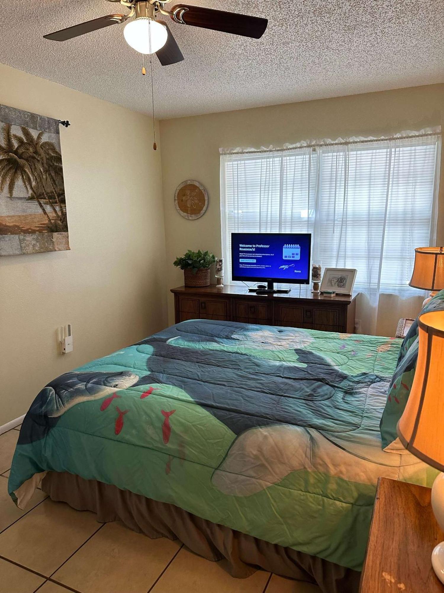 Apartment Professor Rousseau's Manatee Bay Crystal River